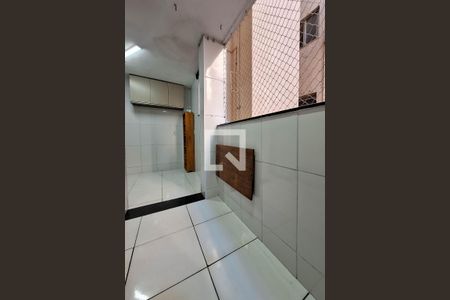 Área de Serviço de apartamento para alugar com 3 quartos, 60m² em Santa Rosa, Niterói
