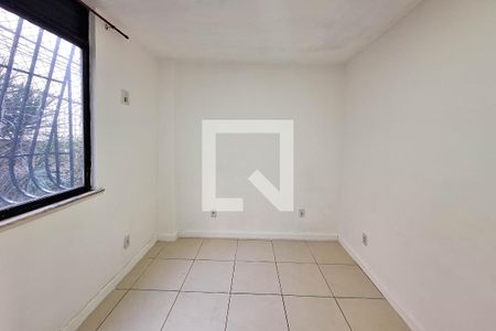 Quarto 1 de apartamento para alugar com 3 quartos, 60m² em Santa Rosa, Niterói