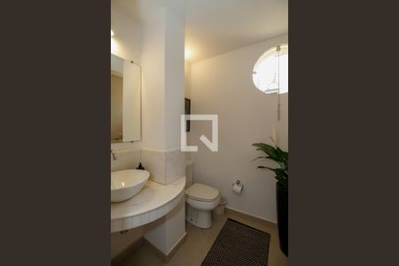 Lavabo 2 de casa à venda com 4 quartos, 1300m² em Jardim das Bandeiras, São Paulo