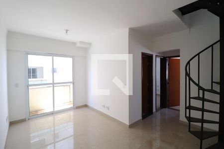 Sala de apartamento para alugar com 2 quartos, 118m² em Santa Mônica, Uberlândia