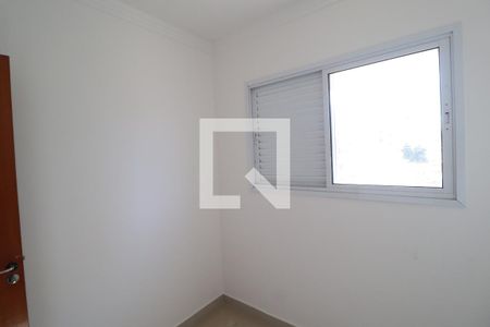 Quarto 2 de apartamento para alugar com 2 quartos, 59m² em Santa Mônica, Uberlândia