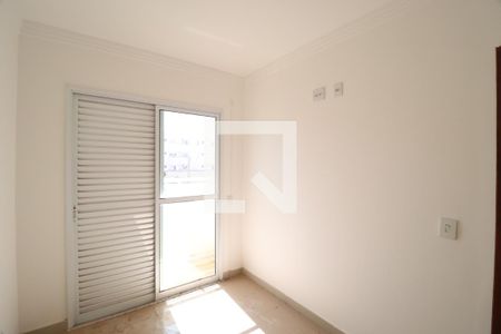 Quarto 1 de apartamento para alugar com 2 quartos, 59m² em Santa Mônica, Uberlândia