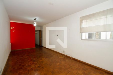 Sala de Estar de apartamento à venda com 2 quartos, 108m² em Cerqueira César, São Paulo