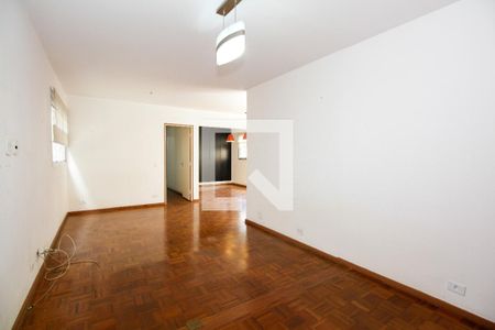 Sala de Estar de apartamento à venda com 2 quartos, 108m² em Cerqueira César, São Paulo