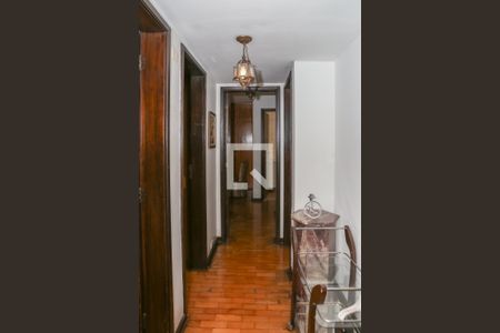 Corredor de apartamento à venda com 3 quartos, 103m² em Perdizes, São Paulo