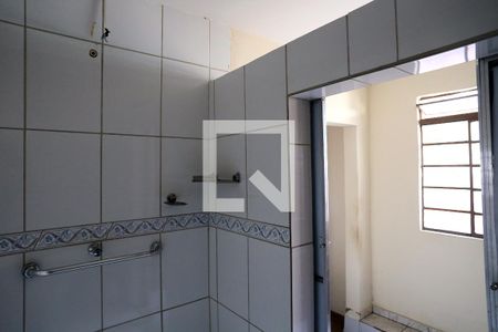 Banheiro de casa à venda com 2 quartos, 160m² em Ipiranga, Belo Horizonte