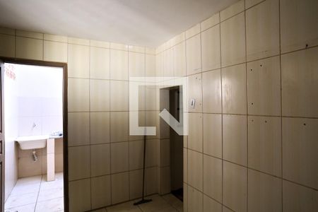 Cozinha de casa à venda com 2 quartos, 160m² em Ipiranga, Belo Horizonte