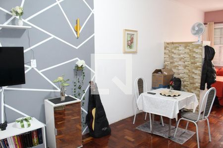 Sala de kitnet/studio à venda com 1 quarto, 34m² em Santa Cecilia, São Paulo