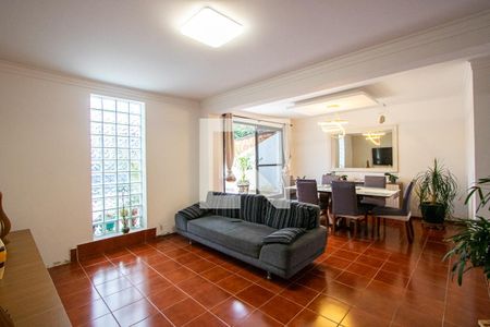 Sala de casa à venda com 4 quartos, 209m² em Vila Homero Thon, Santo André