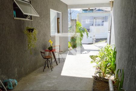 Garagem  de casa de condomínio à venda com 3 quartos, 180m² em Tanque, Rio de Janeiro