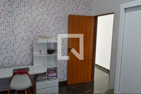 Quarto 1 de casa de condomínio à venda com 3 quartos, 180m² em Tanque, Rio de Janeiro