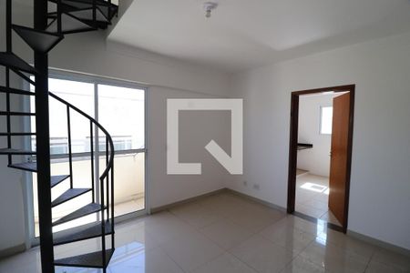 Sala de apartamento para alugar com 3 quartos, 134m² em Santa Mônica, Uberlândia