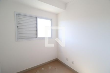 Quarto 2 de apartamento para alugar com 3 quartos, 134m² em Santa Mônica, Uberlândia
