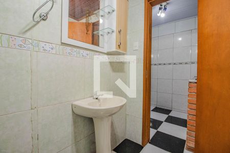 Banheiro de casa à venda com 2 quartos, 79m² em Jardim Carvalho, Porto Alegre