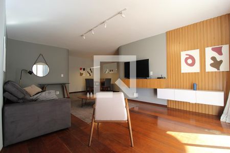 Sala de apartamento à venda com 3 quartos, 122m² em Vila Olímpia, São Paulo