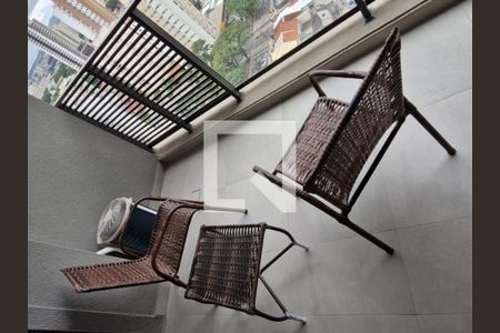 Sacada de kitnet/studio para alugar com 1 quarto, 27m² em Pompeia, São Paulo