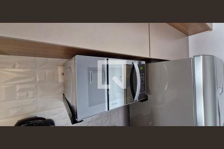 Cozinha de kitnet/studio para alugar com 1 quarto, 27m² em Pompeia, São Paulo