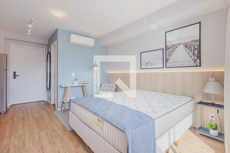 Sala/Quarto de apartamento para alugar com 1 quarto, 25m² em Pinheiros, São Paulo