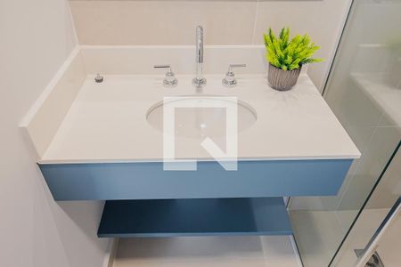 Banheiro de apartamento para alugar com 1 quarto, 25m² em Pinheiros, São Paulo