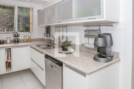 Cozinha de apartamento à venda com 3 quartos, 135m² em Perdizes, São Paulo