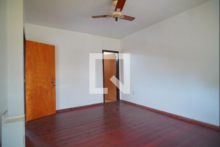 Quarto suíte de casa para alugar com 3 quartos, 350m² em Morro Santana, Porto Alegre