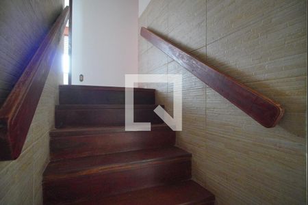 Acesso as quarto de casa para alugar com 3 quartos, 350m² em Morro Santana, Porto Alegre