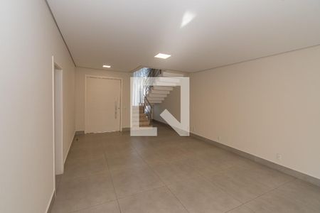 Sala  de casa de condomínio para alugar com 3 quartos, 205m² em Residencial Real Park Sumaré, Sumaré