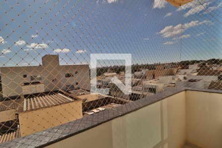 Sacada de apartamento para alugar com 2 quartos, 62m² em Jardim Inconfidência, Uberlândia