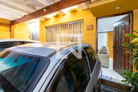 Garagem de casa à venda com 3 quartos, 125m² em Vila Celeste, São Paulo