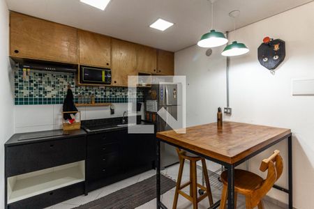 Cozinha de apartamento à venda com 1 quarto, 38m² em República, São Paulo