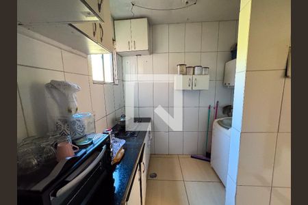 Cozinha de apartamento à venda com 2 quartos, 73m² em Novo Riacho, Contagem
