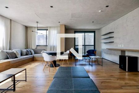 Studio para alugar com 25m², 0 quarto e sem vaga Studio para alugar com 25m², 0 quarto e sem vagaSalão de Jogos