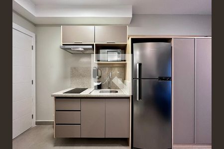 Studio para alugar com 25m², 0 quarto e sem vaga Studio para alugar com 25m², 0 quarto e sem vagaCozinha