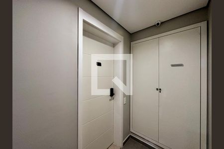 Studio para alugar com 25m², 0 quarto e sem vaga Studio para alugar com 25m², 0 quarto e sem vagaHall Apartamento