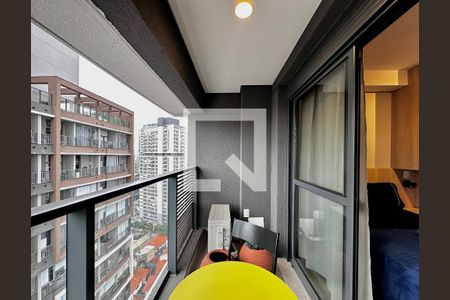 Studio para alugar com 25m², 0 quarto e sem vaga Studio para alugar com 25m², 0 quarto e sem vagaSacada