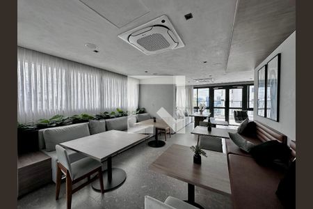 Studio para alugar com 25m², 0 quarto e sem vaga Studio para alugar com 25m², 0 quarto e sem vagaSalão de Festas
