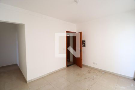 Sala de apartamento para alugar com 3 quartos, 69m² em Santa Mônica, Uberlândia