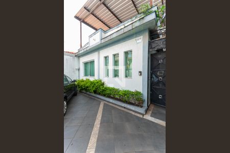 Garagem de casa à venda com 2 quartos, 152m² em Vila Romana, São Paulo