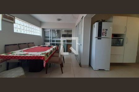 Foto 10 de casa à venda com 3 quartos, 140m² em Vila Gomes, São Paulo