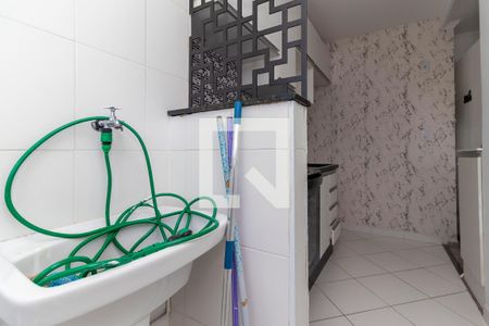 Área de Serviço de apartamento à venda com 2 quartos, 45m² em Vila Carmosina, São Paulo