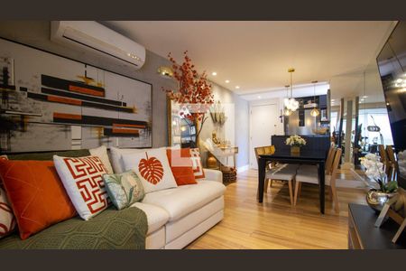Sala de apartamento para alugar com 3 quartos, 90m² em Barra da Tijuca, Rio de Janeiro