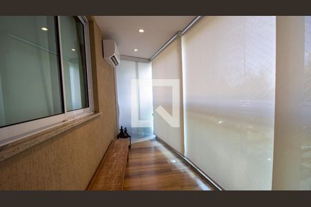 Varanda de apartamento para alugar com 3 quartos, 90m² em Barra da Tijuca, Rio de Janeiro