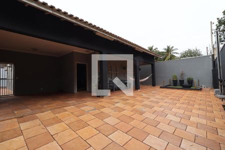 Garagem de casa para alugar com 4 quartos, 200m² em Parque Industrial Lagoinha, Ribeirão Preto