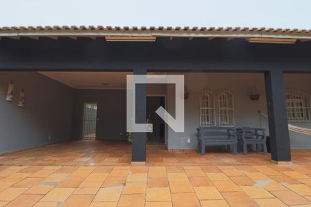 Garagem de casa para alugar com 4 quartos, 200m² em Parque Industrial Lagoinha, Ribeirão Preto