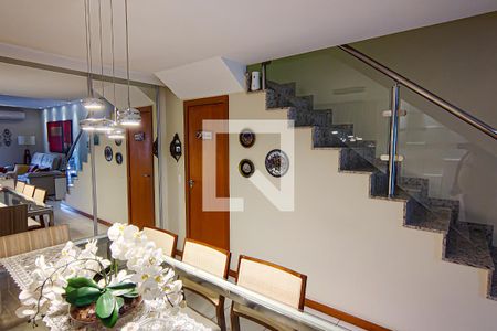 Sala de casa de condomínio à venda com 4 quartos, 177m² em Freguesia (jacarepaguá), Rio de Janeiro