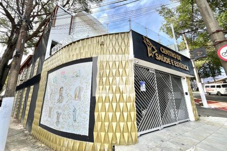 Fachada de casa para alugar com 4 quartos, 340m² em Jabaquara, São Paulo