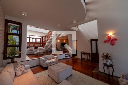 Sala de casa para alugar com 4 quartos, 406m² em Residencial das Estrelas, Barueri