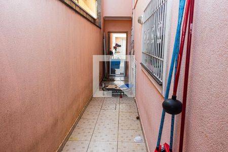 Corredor externo de casa à venda com 3 quartos, 125m² em Campo Grande, São Paulo
