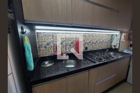 Cozinha de apartamento para alugar com 2 quartos, 56m² em Santa Terezinha, São Bernardo do Campo
