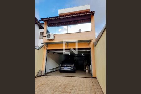 Casa à venda com 3 quartos, 262m² em Siciliano, São Paulo